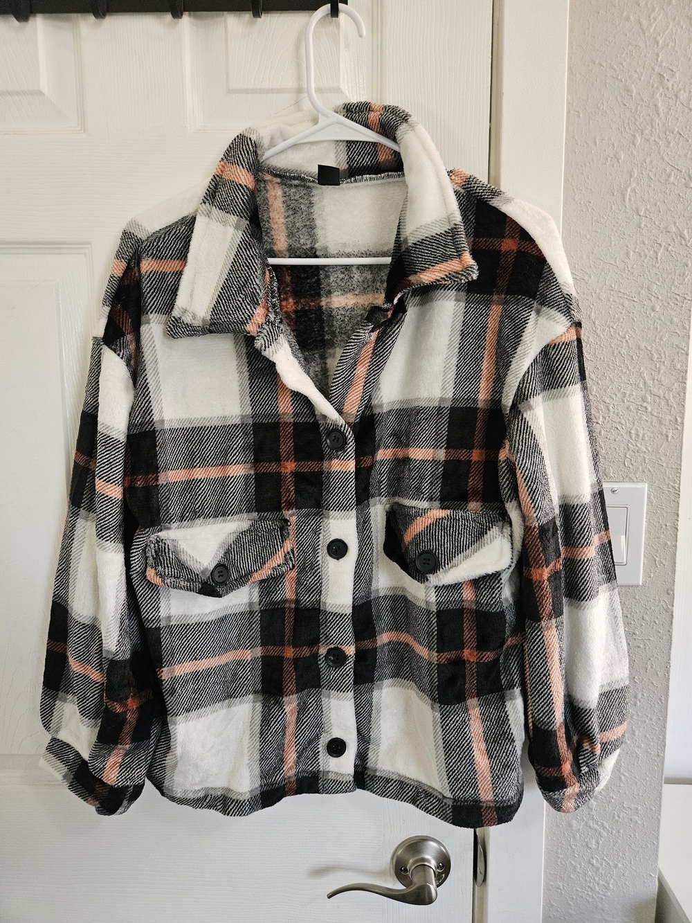 SHEIN Cozy Plaid Jacket